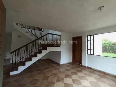 Casa de 5 alcobas en venta en Chuntame, Cajicá, 214 m² · foto 18 de 20