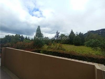 Casa de 3 alcobas en venta en Via Tabio, Cajicá, 189 m² · foto 15 de 20