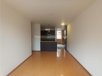 Apartamento en venta en Cerca Al Prado, Cajicá · foto 5 de 13