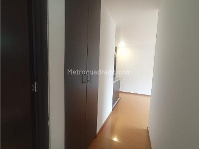 Apartamento en venta en Cerca Al Prado, Cajicá · foto 7 de 13