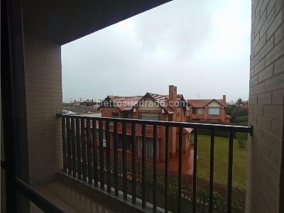 Apartamento de 2 alcobas en venta en Via Tabio, Cajicá, 53 m² · foto 2 de 12