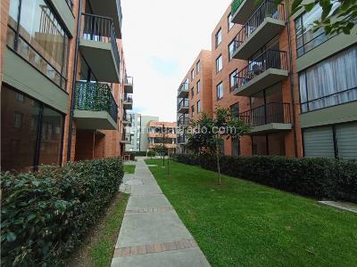 Apartamento de 2 alcobas en venta en Conjunto Alisso, Cajicá, 54 m² · foto 7 de 20
