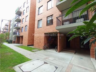 Apartamento de 2 alcobas en venta en Conjunto Alisso, Cajicá, 54 m² · foto 9 de 20