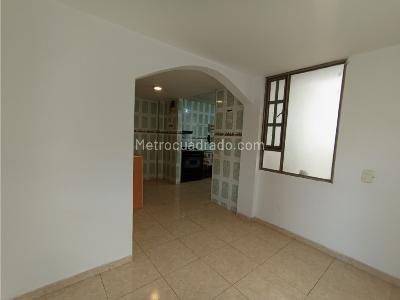 Casa en arriendo en Centro, Cajicá · foto 14 de 20