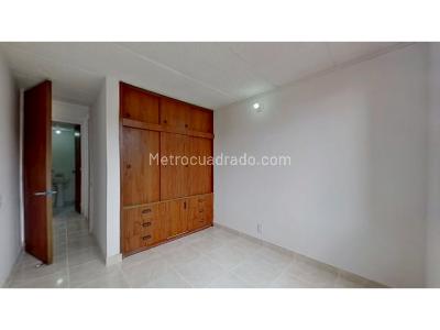 Apartamento de 3 alcobas en venta en Modelia, Bogotá, 69 m² · foto 9 de 17