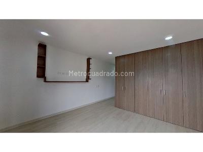 Apartaestudio en venta en Santa Terersa, Bogotá, 28 m² · foto 3 de 11