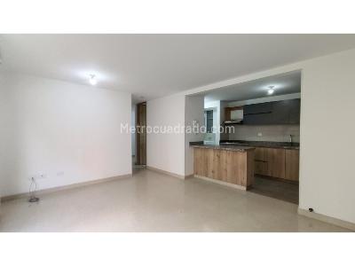 Apartamento de 3 alcobas en arriendo en Conjunto Residencial Puerta Del Sol, Mosquera, 95 m² · foto 2 de 20
