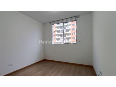 Apartamento de 3 alcobas en arriendo en Conjunto Residencial Puerta Del Sol, Mosquera, 95 m² · foto 18 de 20