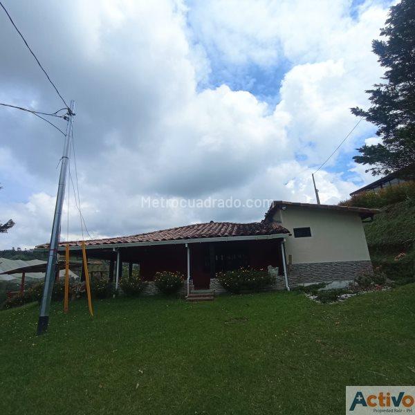 4BR Finca in Vereda La Laja (2000 m²) - 3