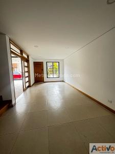 Casa de 4 alcobas en venta en San Antonio De Pereira, Rionegro, 160 m² · foto 2 de 17