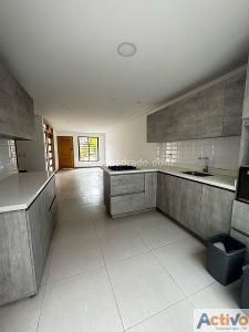 Casa de 4 alcobas en venta en San Antonio De Pereira, Rionegro, 160 m² · foto 4 de 17