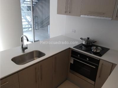 Apartamento de 1 alcoba en arriendo en Bosque Izquierdo, Bogotá, 60 m² · foto 4 de 17