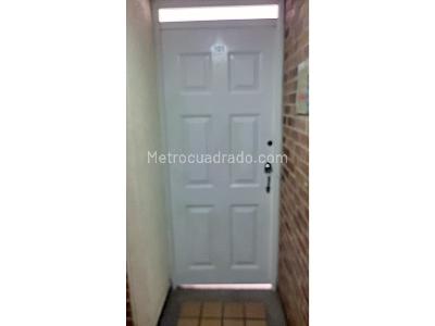 Apartamento de 2 alcobas en arriendo en Fontibon Zona 7, Bogotá, 56 m² · foto 3 de 17