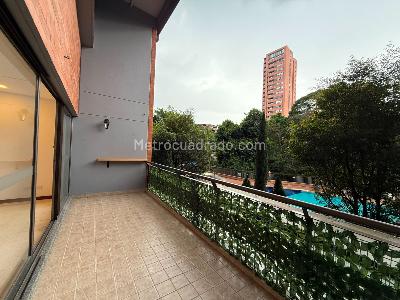Apartamento en venta en La Frontera, Medellín · foto 3 de 14
