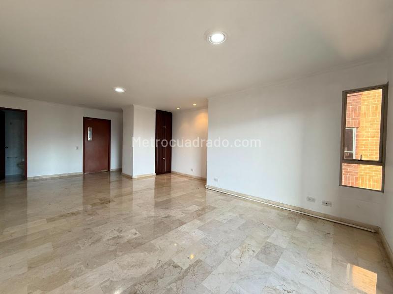 Apartamento en Venta, EL POBLADO SAN LUCAS, Medellín - Widok 2