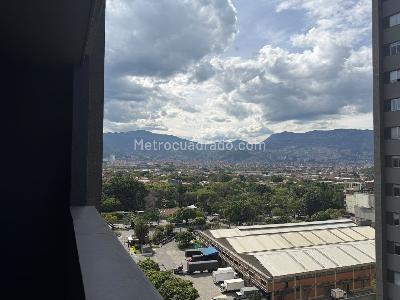 Apartamento de 3 alcobas en venta en Guayabal, Medellín, 83 m² · foto 9 de 16