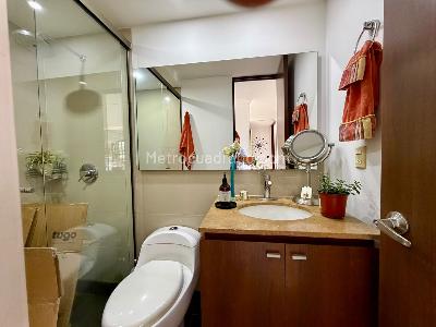 Apartamento de 2 alcobas en venta en Los Balsos No 2, Medellín, 76 m² · foto 5 de 11