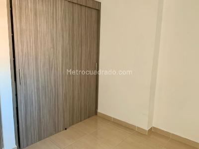 Apartamento de 3 alcobas en venta en Altos De Niquia, Bello, 60 m² · foto 11 de 11