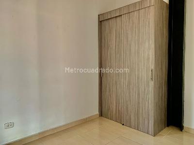Apartamento de 3 alcobas en venta en Altos De Niquia, Bello, 60 m² · foto 9 de 11