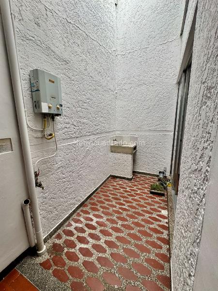 Charming 3BR House in Las Violetas - 9