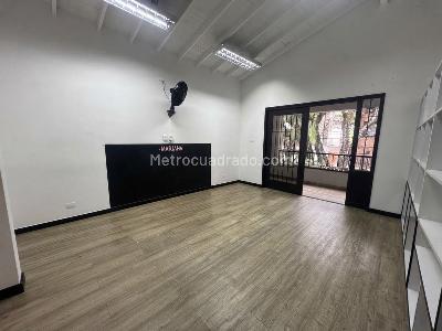 Casa de 5 alcobas en arriendo en Zúñiga, Envigado, 700 m² · foto 13 de 20