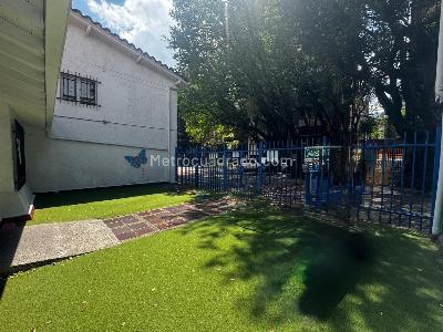 Casa de 5 alcobas en arriendo en Zúñiga, Envigado, 700 m² · foto 15 de 20