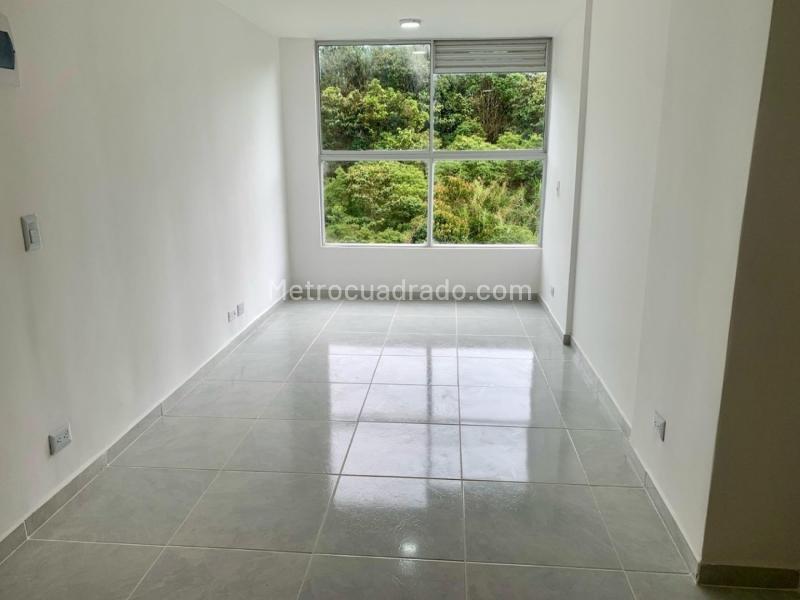 Apartamento de 3 habitaciones con vista a las montañas - 3