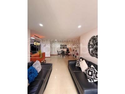 Apartamento en venta en Loma De Las Brujas, Envigado · foto 3 de 15