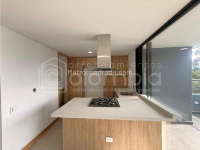 Apartamento de 3 alcobas en venta en Las Palmas, Medellín, 101 m² · foto 8 de 19