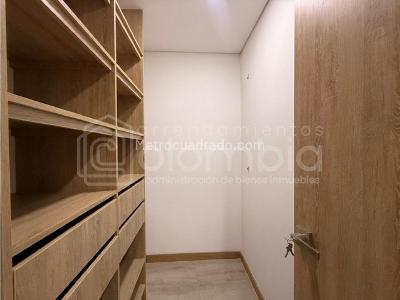 Apartamento de 3 alcobas en venta en Las Palmas, Medellín, 101 m² · foto 12 de 19