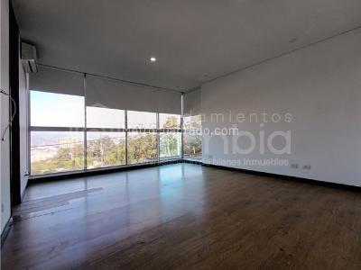 Casa de 4 alcobas en venta en Loma El Atravesado, Envigado, 380 m² · foto 20 de 20