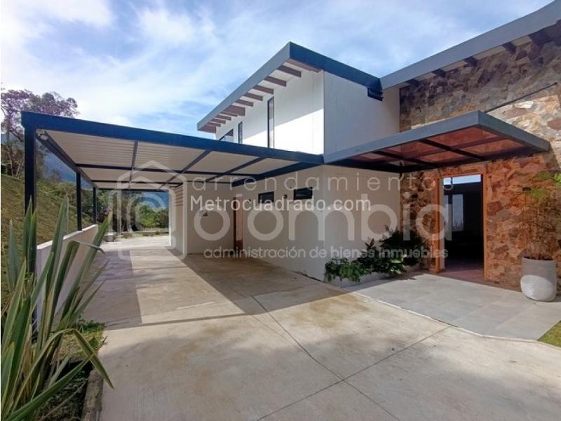 Casa – Envigado, Valle de Aburrá - Vista 2
