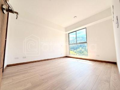 Apartamento de 2 alcobas en venta en Prados De Sabaneta, Sabaneta, 84 m² · foto 11 de 20