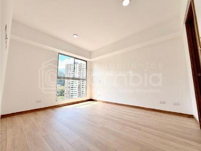 Apartamento de 2 alcobas en venta en Prados De Sabaneta, Sabaneta, 84 m² · foto 14 de 20