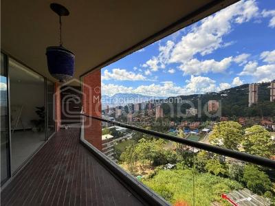Apartamento en venta en Cola Del Zorro, Medellín · foto 2 de 19
