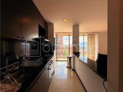 Apartamento en venta en Cola Del Zorro, Medellín · foto 4 de 19