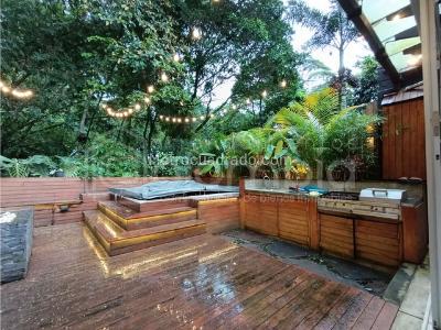 Casa de 3 alcobas en venta en San Lucas, Medellín, 270 m² · foto 13 de 20