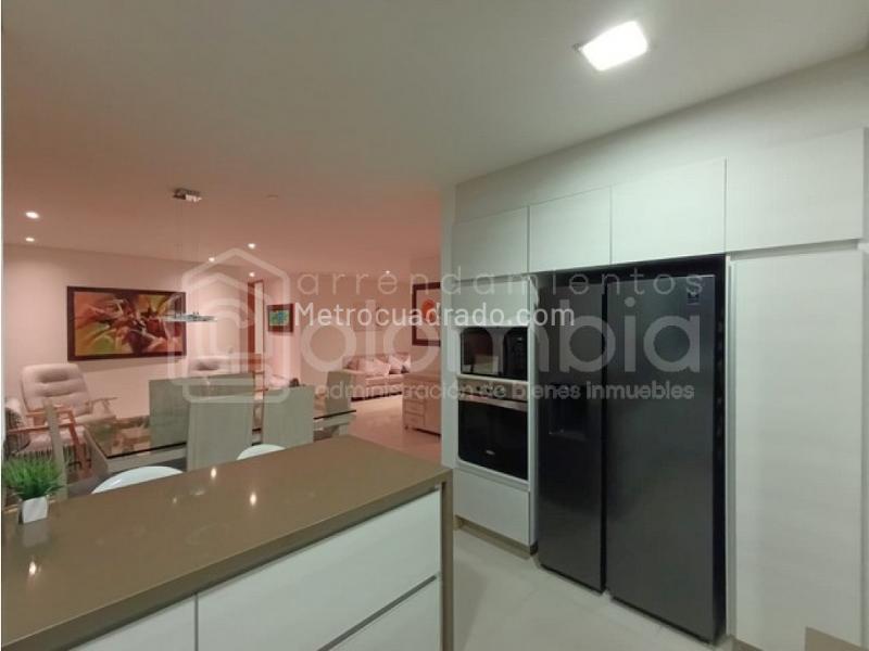 Apartamento Exclusivo de 3 Alcobas en Loma de Los Parra - 8
