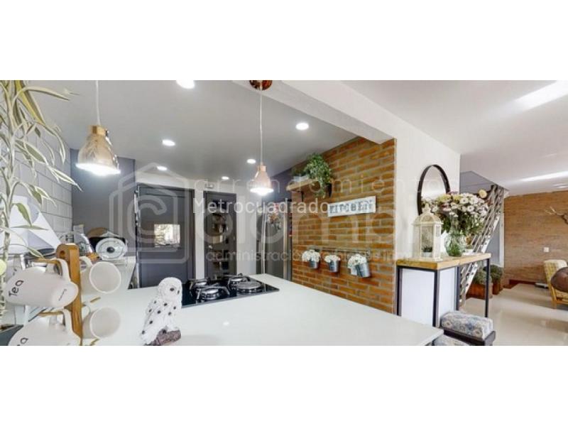 Casa – Envigado, Urbanización Barichara, Valle de Aburrá - Vista 2
