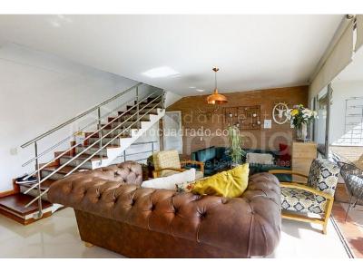 Casa de 4 alcobas en venta en Loma Del Chocho, Envigado, 258 m² · foto 8 de 20