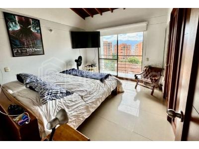 Casa de 4 alcobas en venta en Loma Del Chocho, Envigado, 258 m² · foto 15 de 20