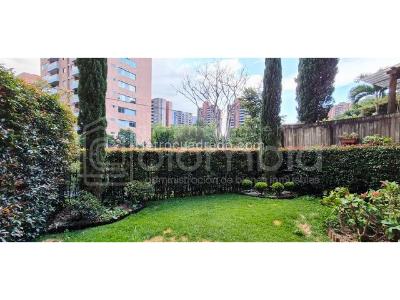 Casa de 3 alcobas en venta en Loma El Atravesado, Envigado, 164 m² · foto 5 de 12
