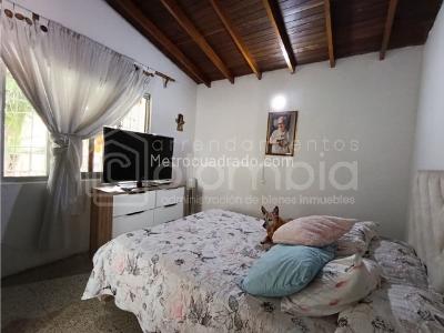 Apartamento en venta en La Magnolia, Envigado · foto 15 de 18