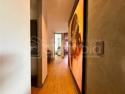 Apartamento de 3 alcobas en venta en Loma Del Chocho, Envigado, 107 m² · foto 9 de 20