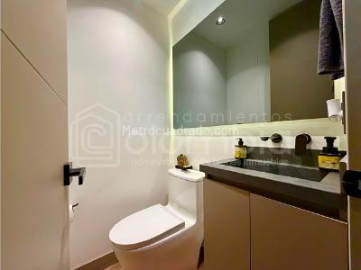 Apartamento de 3 alcobas en venta en Loma Del Chocho, Envigado, 107 m² · foto 16 de 20