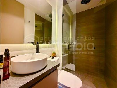 Apartamento de 3 alcobas en venta en Loma Del Chocho, Envigado, 107 m² · foto 17 de 20