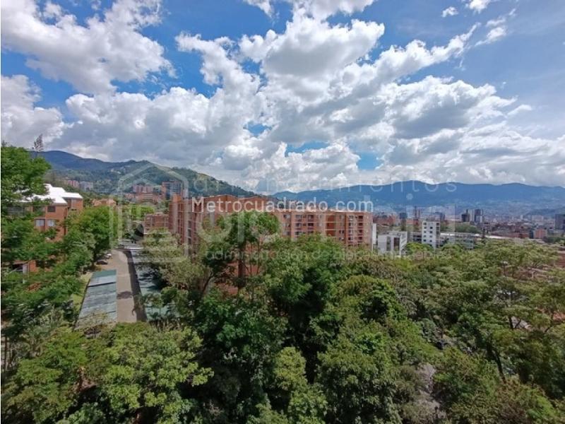3BR Apartment in Loma Del Escobero (110 m²) - 4