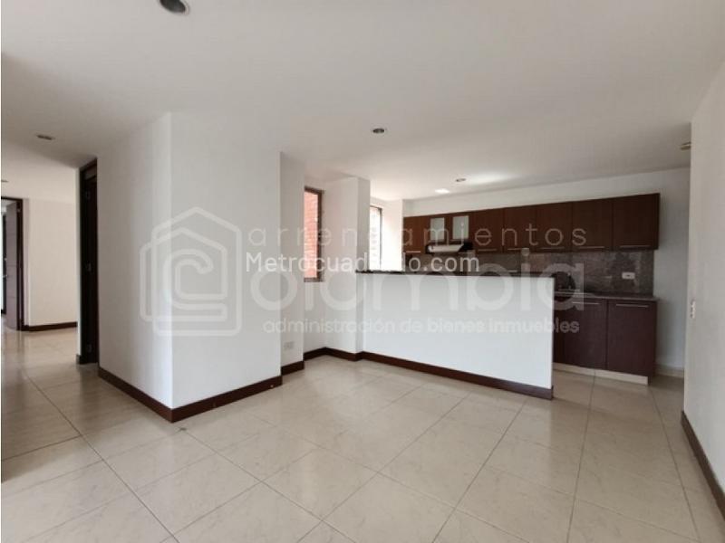 3BR Apartment in Loma Del Escobero (110 m²) - 5