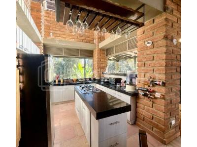Casa de 3 alcobas en venta en Alto De Las Palmas, Envigado, 300 m² · foto 11 de 20