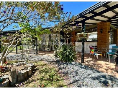 Casa de 3 alcobas en venta en Alto De Las Palmas, Envigado, 300 m² · foto 18 de 20